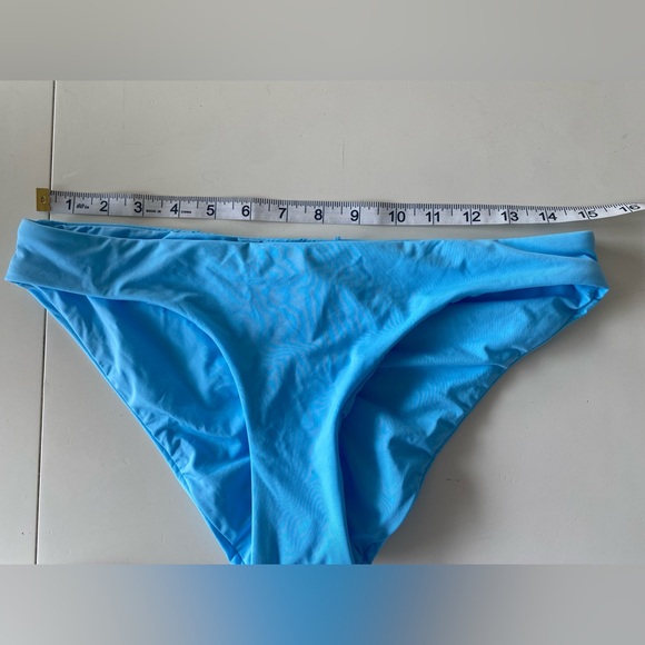 NWOT BECCA BY REBECCA VIRTUE Adela Ruched Hipster Bikini Bottom Light Blue - Picture 7 of 11